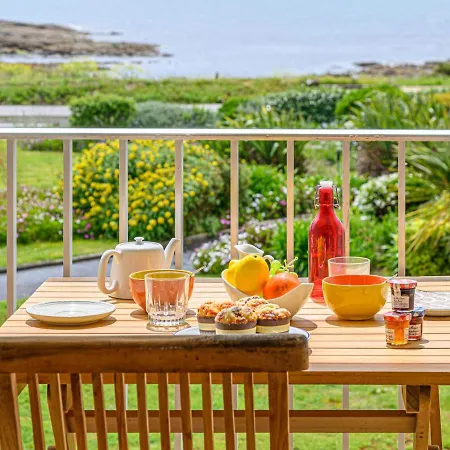 Apartmán Les Trois Iles-12 By Interhome *